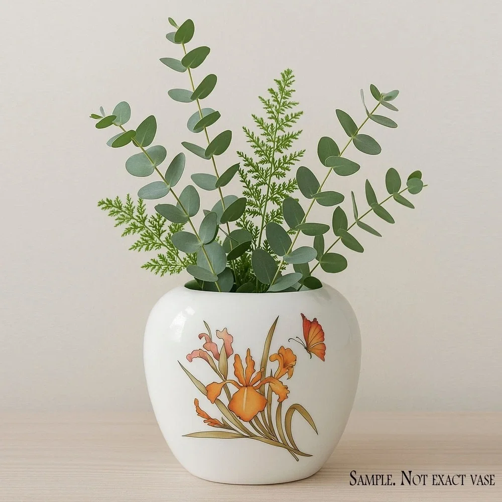 Vintage Floral Ginger Jar Vase – Creamy White with Orchid, Butterfly, Gold‎ Trim